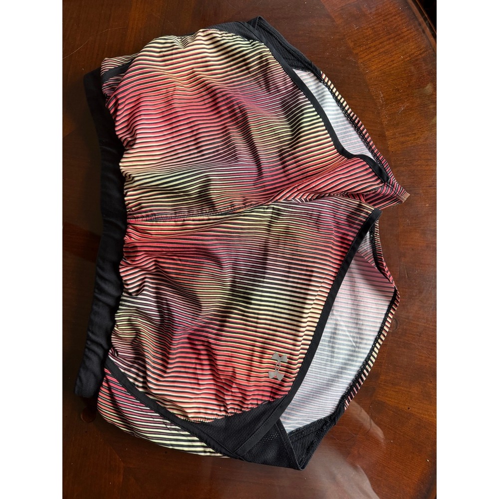 Under Armour HeatGear Womens Running Shorts L Multicolor Stripe Lined Athletic